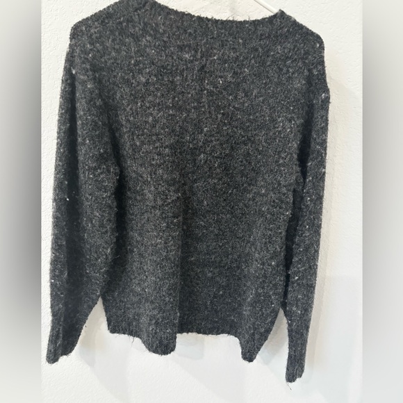 Stylish Gray Sweater with Sequin Accents - Picture 5 of 5